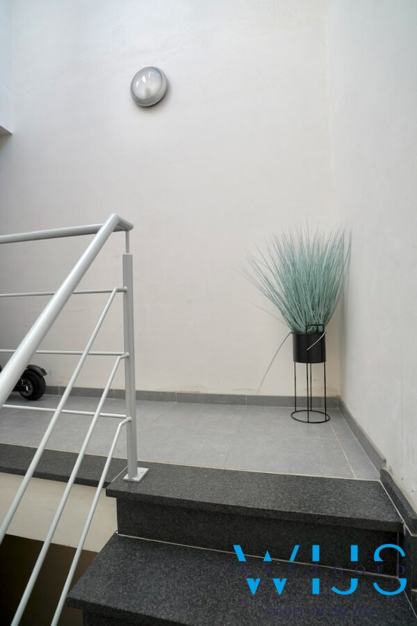 Super gezellig dakappartement met 1 slaapkamer in hartje Assenede ! 