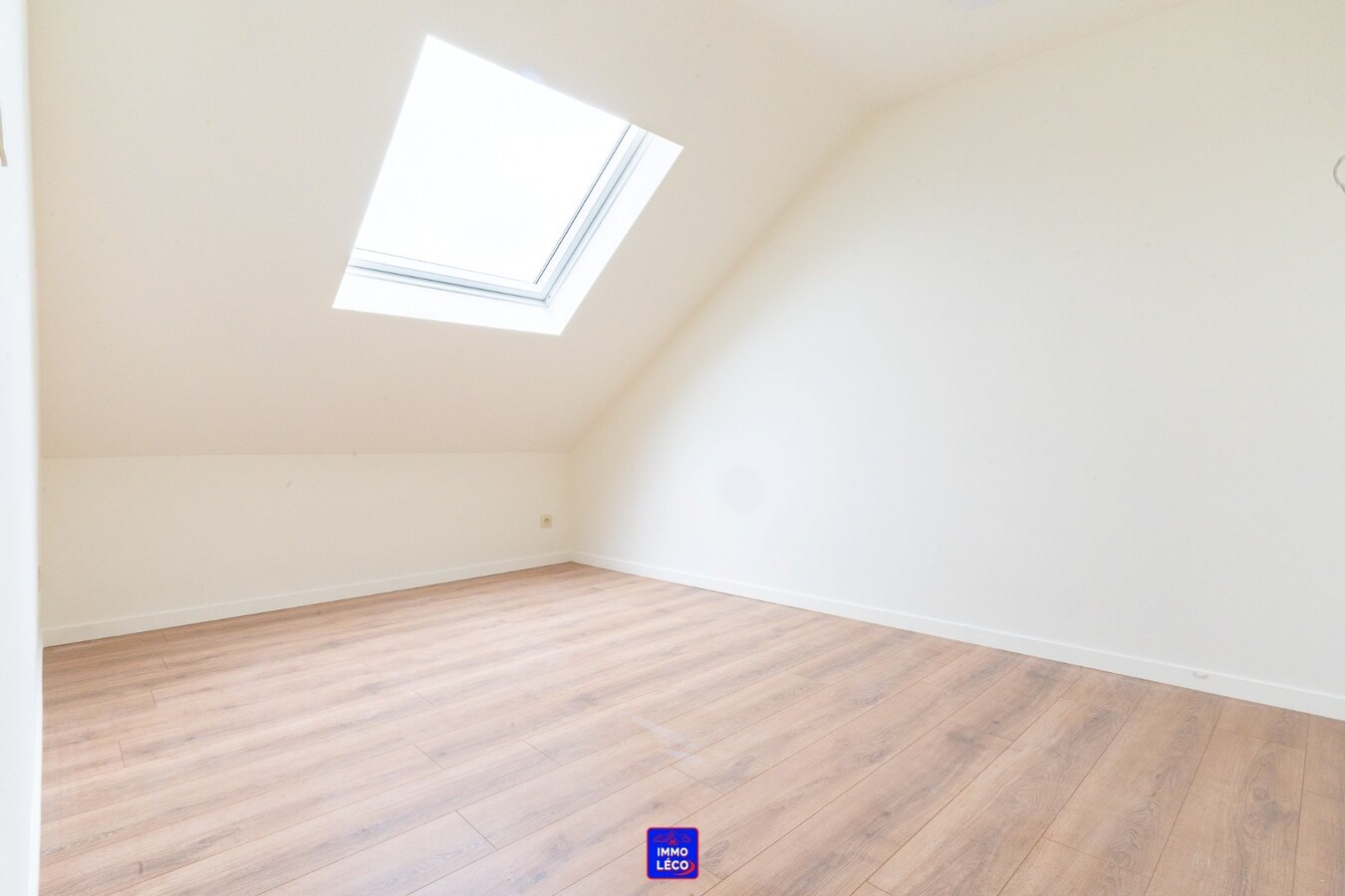 Appartement neuf "DUPLEX" avec grande terrasse, idéal investisseurs ! 
