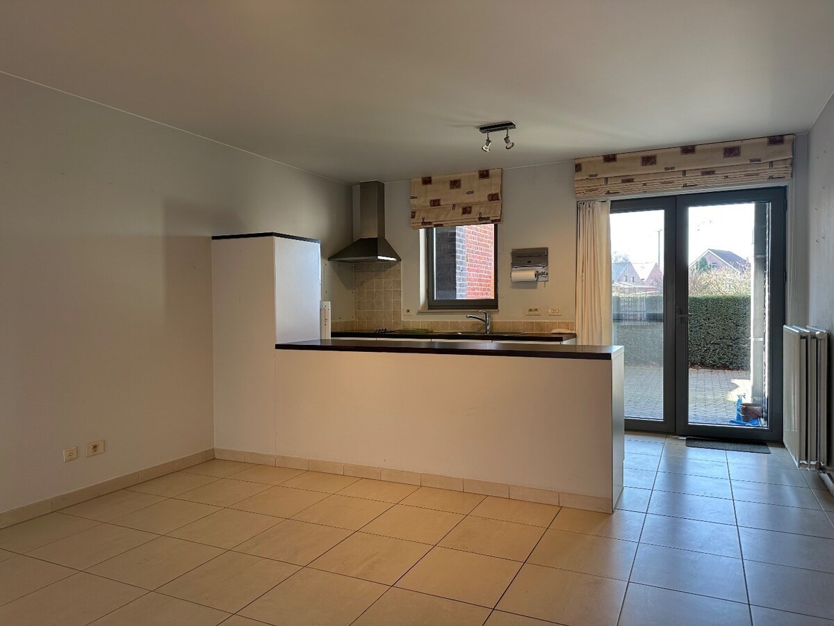 Gelijkvloers appartement met 2 slaapkamers en groot terras te Ichtegem 