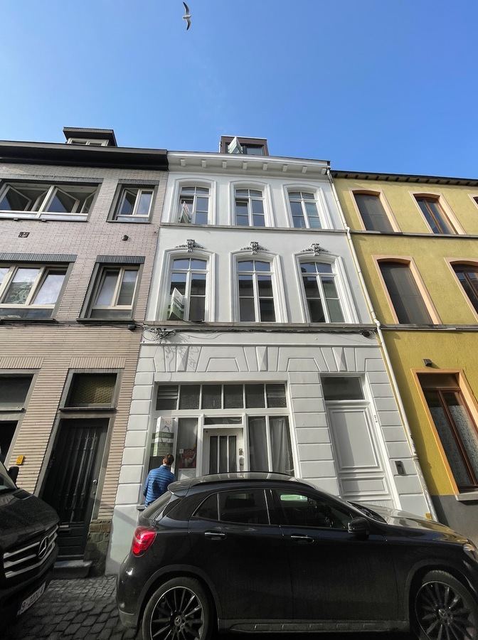 Prachtig gerenoveerd appartement in herenhuis in het Patershol 