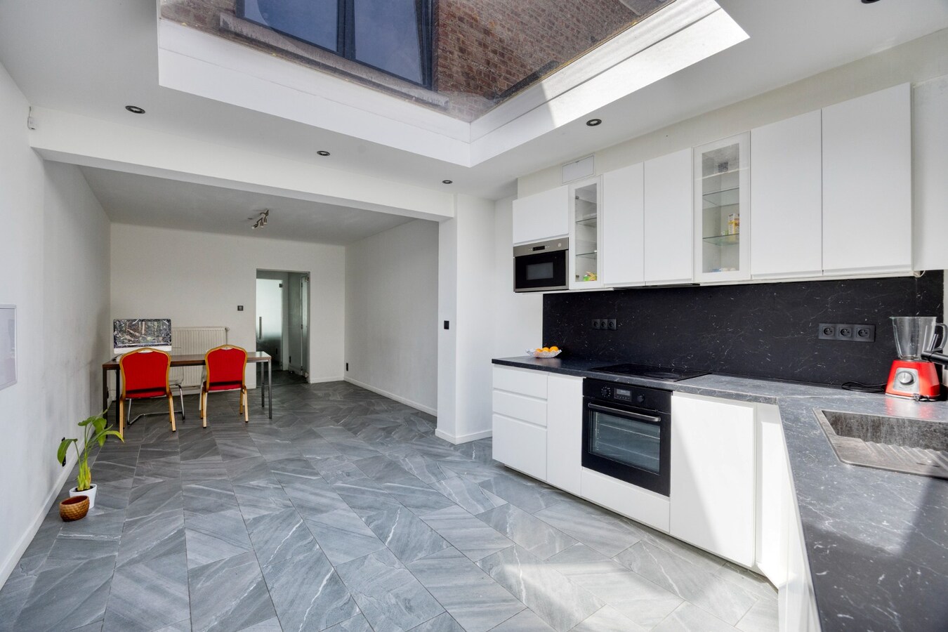 Gerenoveerde woning - 4 slaapkamers 