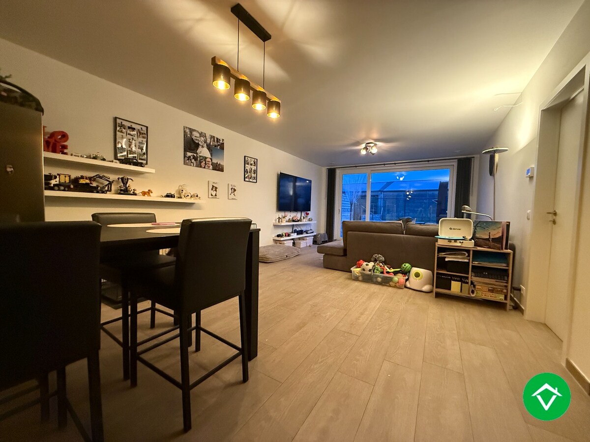 Nieuwbouwwoning met 3 slaapkamers, carport en tuin 