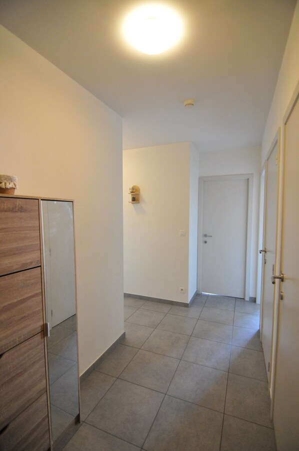 Lichtrijk appartement met garage in centrum Avelgem 
