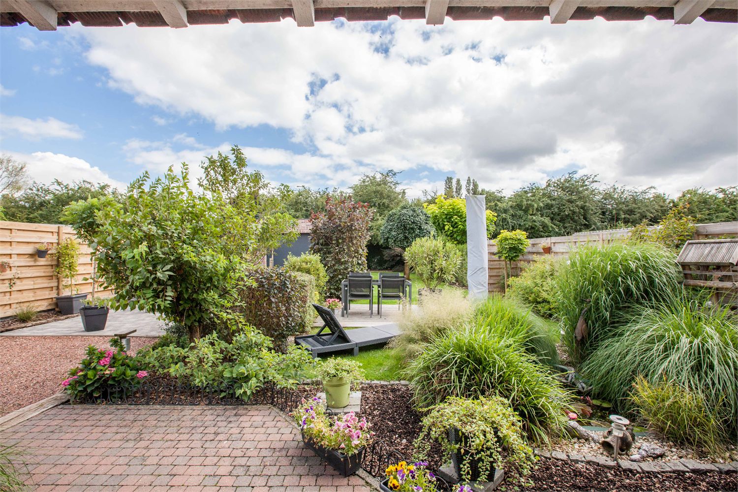 Luxueuze woonst met adembenemende tuin 