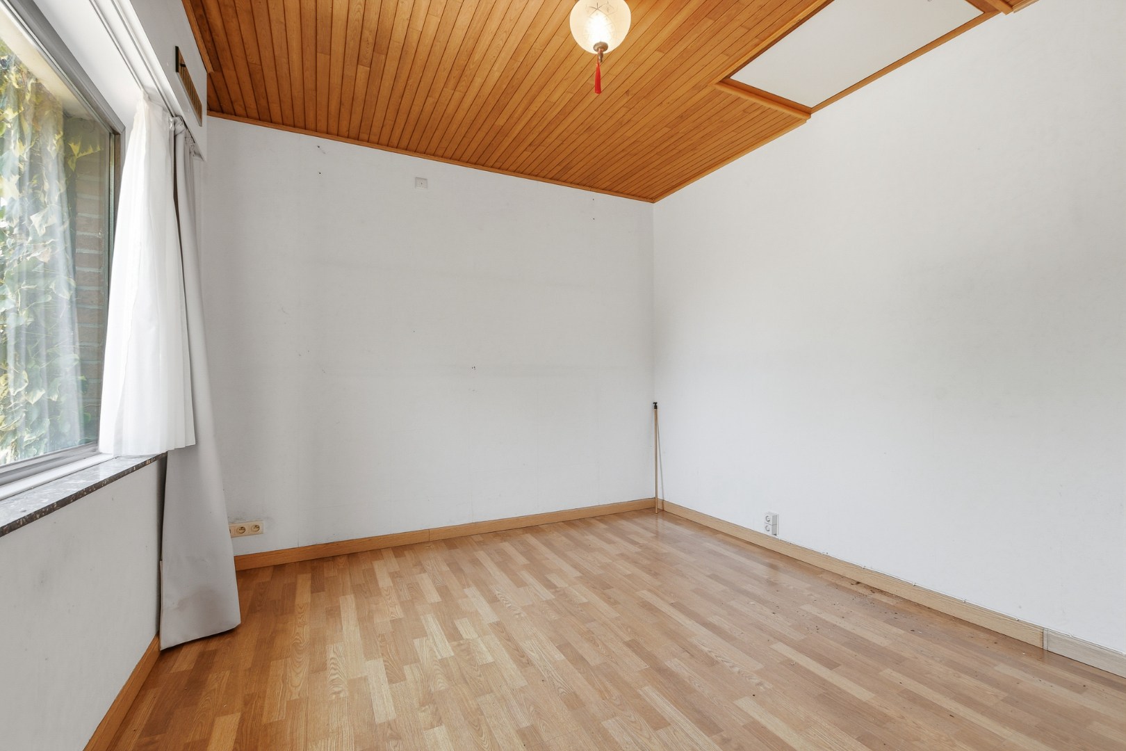 Authentieke en karaktervolle bungalow met veel mogelijkheden in Vosseslag, De Haan 