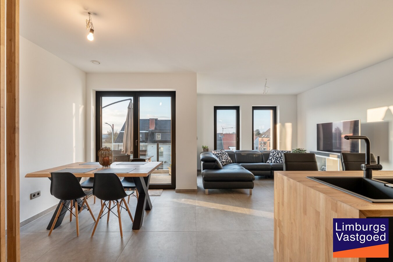 Energiezuinig 3 slpk penthouse, 122m² + terras, 2 parkings en berging 
