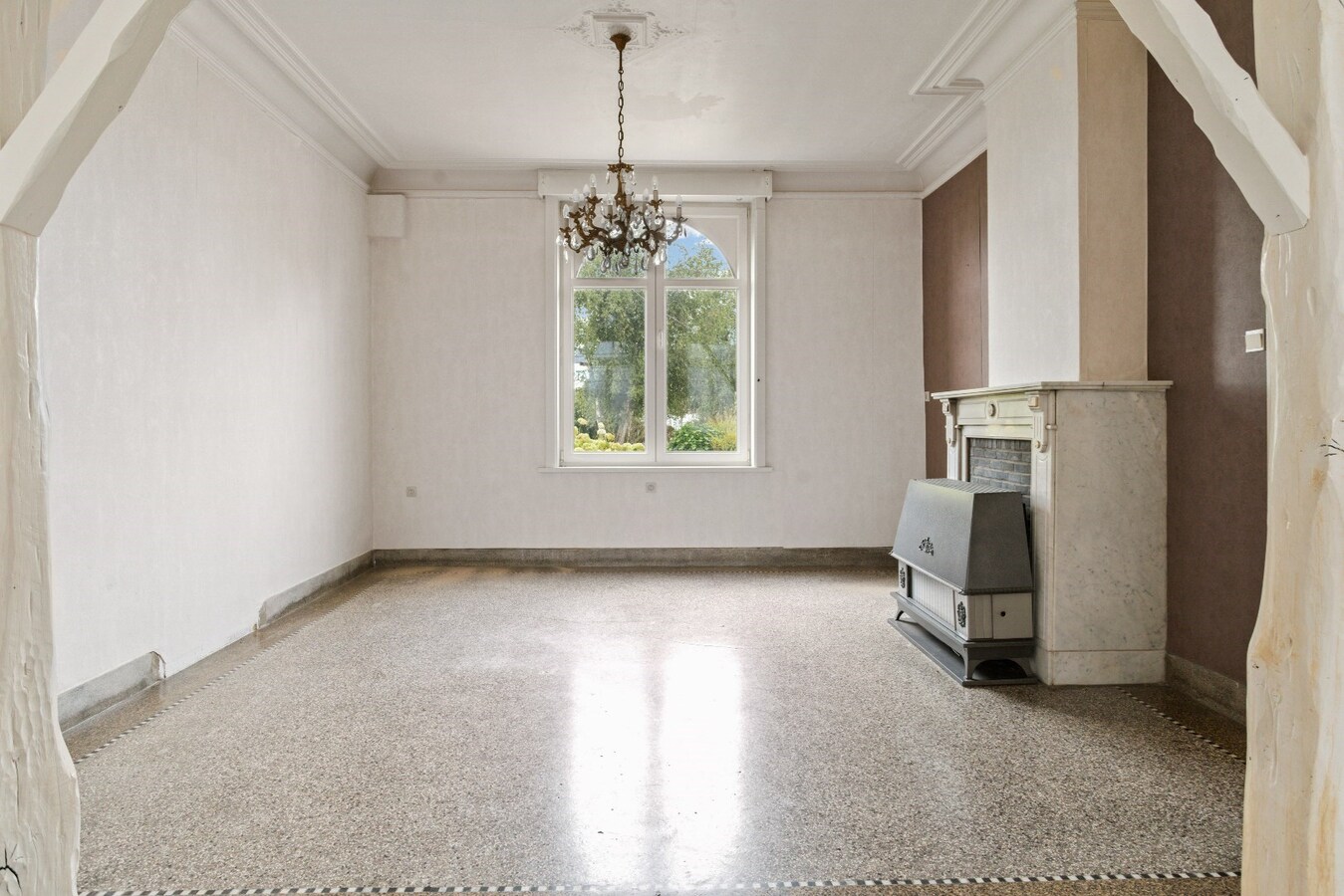 Ruime karakterwoning op ruim perceel van 618m² 