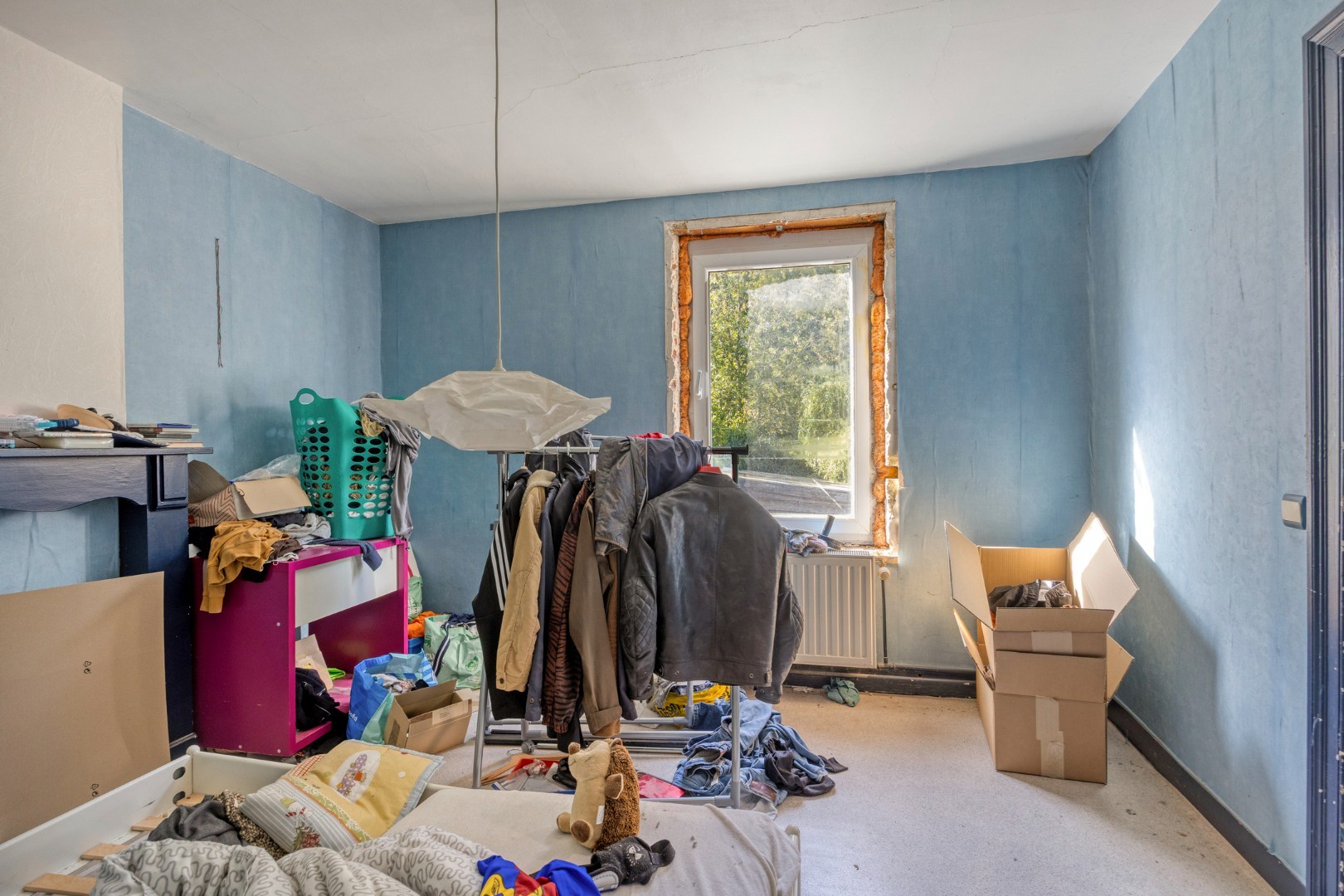 Halfopen bebouwing met 5 ruime slaapkamers, 2 badkamers, garage en tuin in Holsbeek – bewoonbare oppervlakte 214m² 