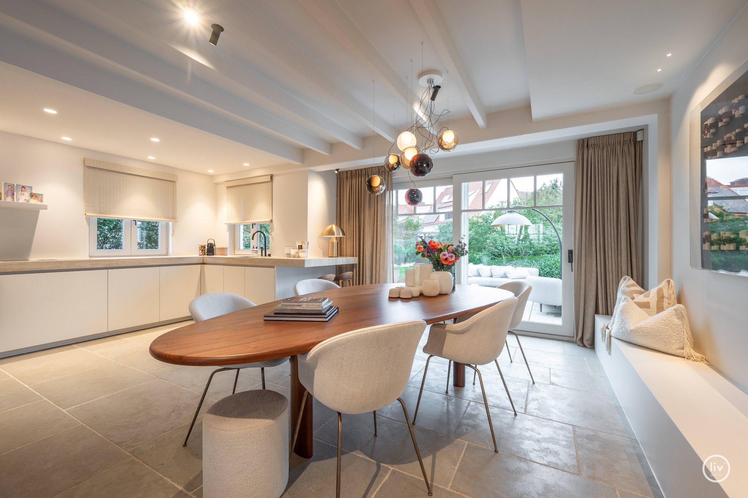 Exclusieve koppelvilla met verfijnde afwerking op toplocatie in het Zoute 