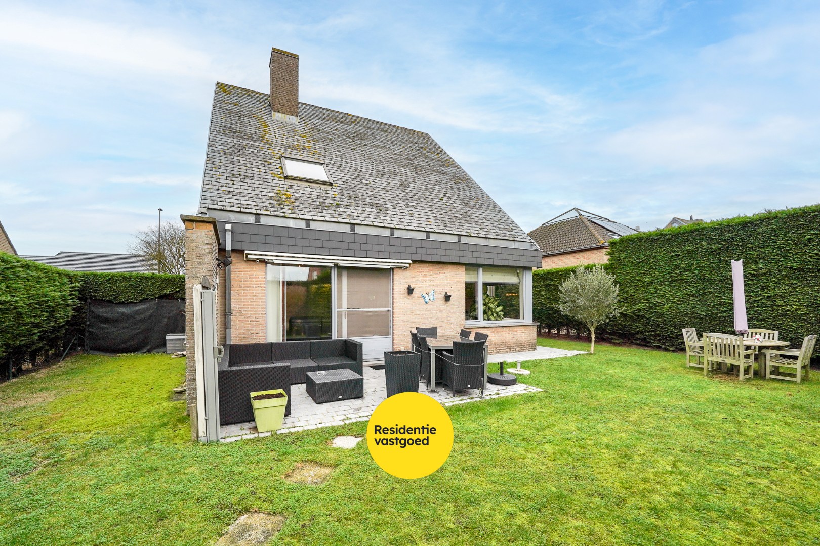 Alleenstaande woning in rustige woonwijk te Oostende (Stene) 