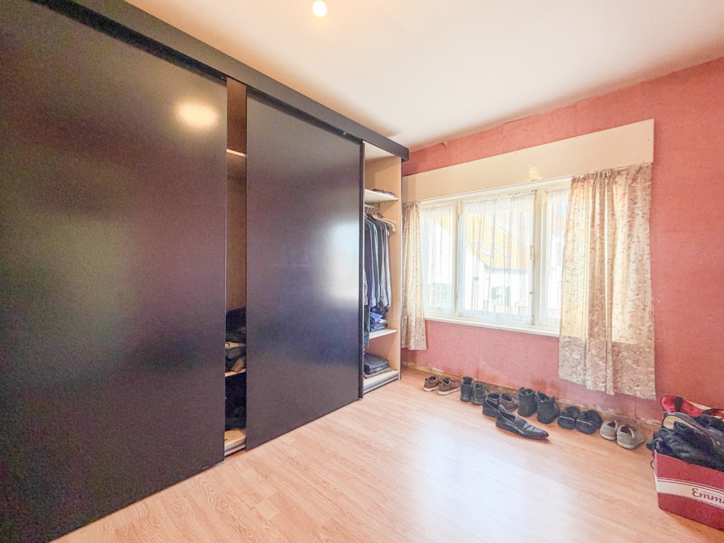 Ruime gezinswoning met 4 slpk, garage en tuin/terras, Ichtegem 