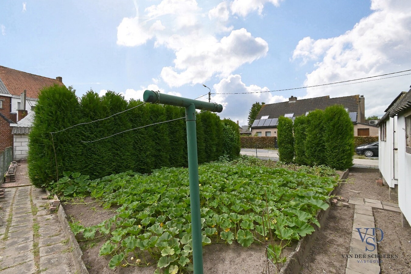 Degelijke Half Open bebouwing 