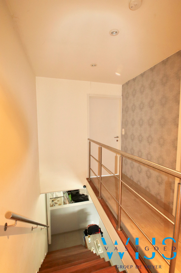 Gezellig woonhuis te centrum SLEIDINGE ! 