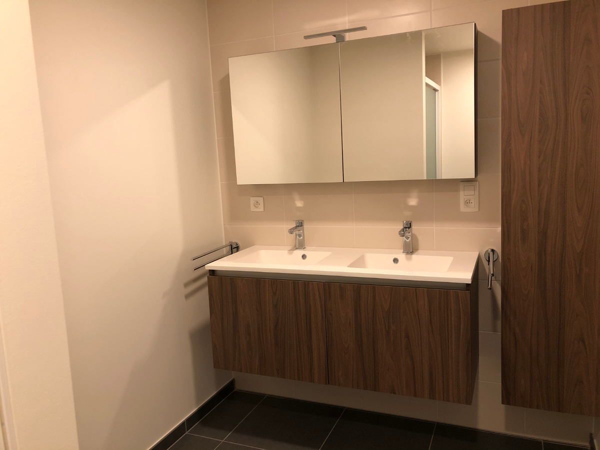 Nieuwbouw 2-slpk-appartement met terras te Asper 