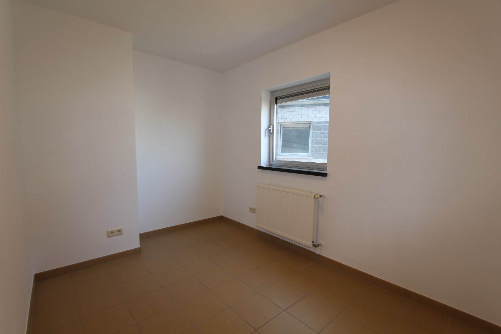 RUIM DUPLEX APPARTEMENT MET TERRAS 