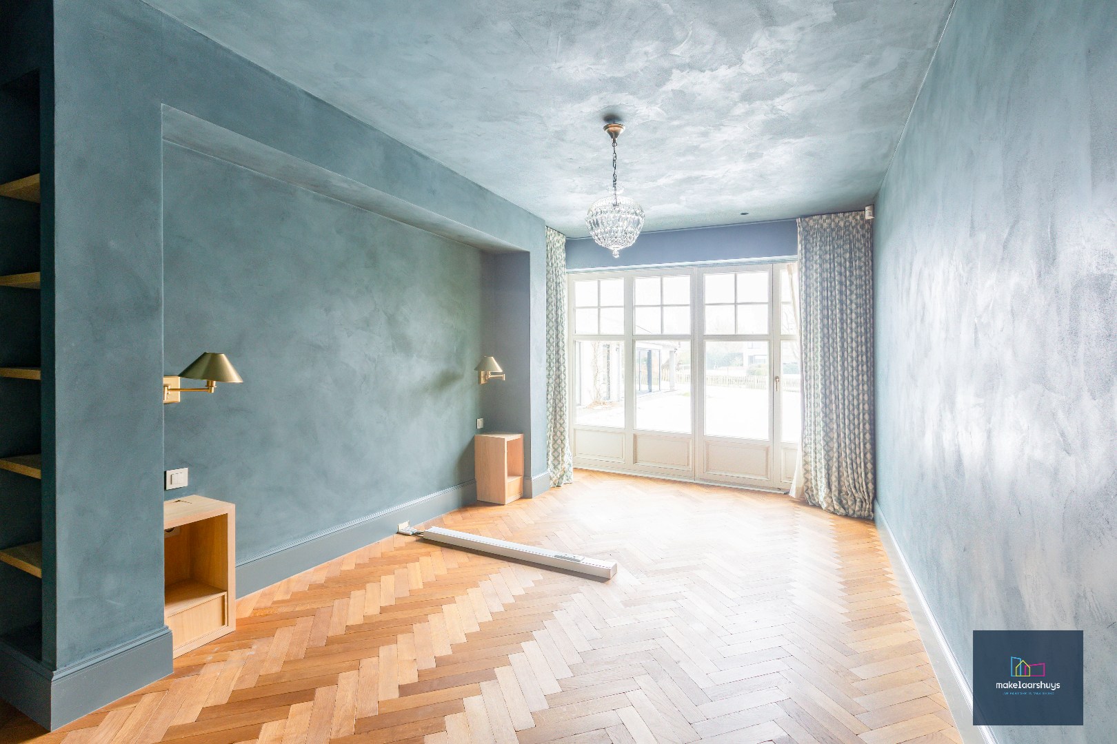 Exclusieve Franse manoir villa met bijhuis aan de Leie 