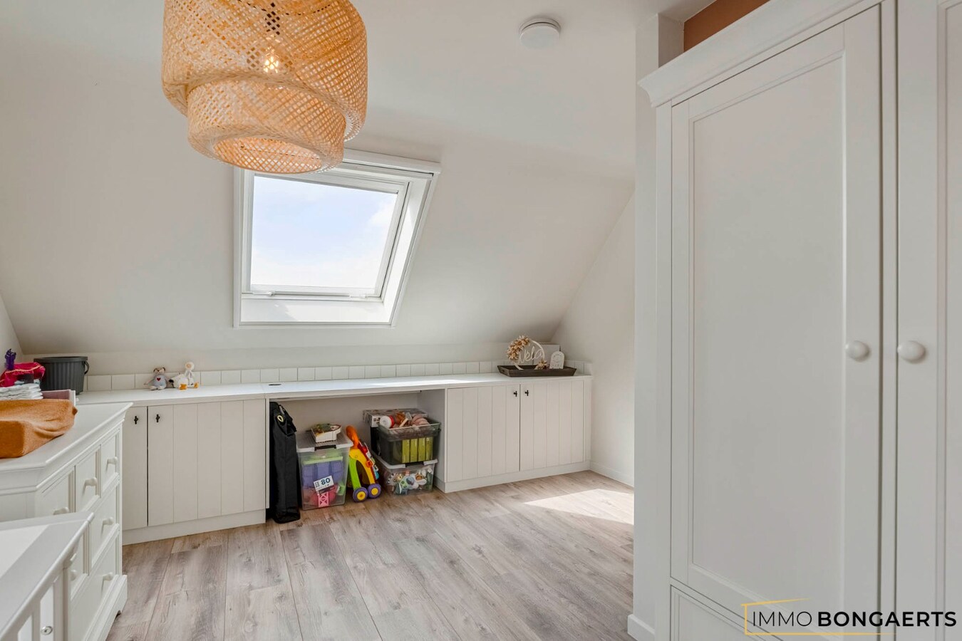 Instapklare woning met 3 slaapkamers 