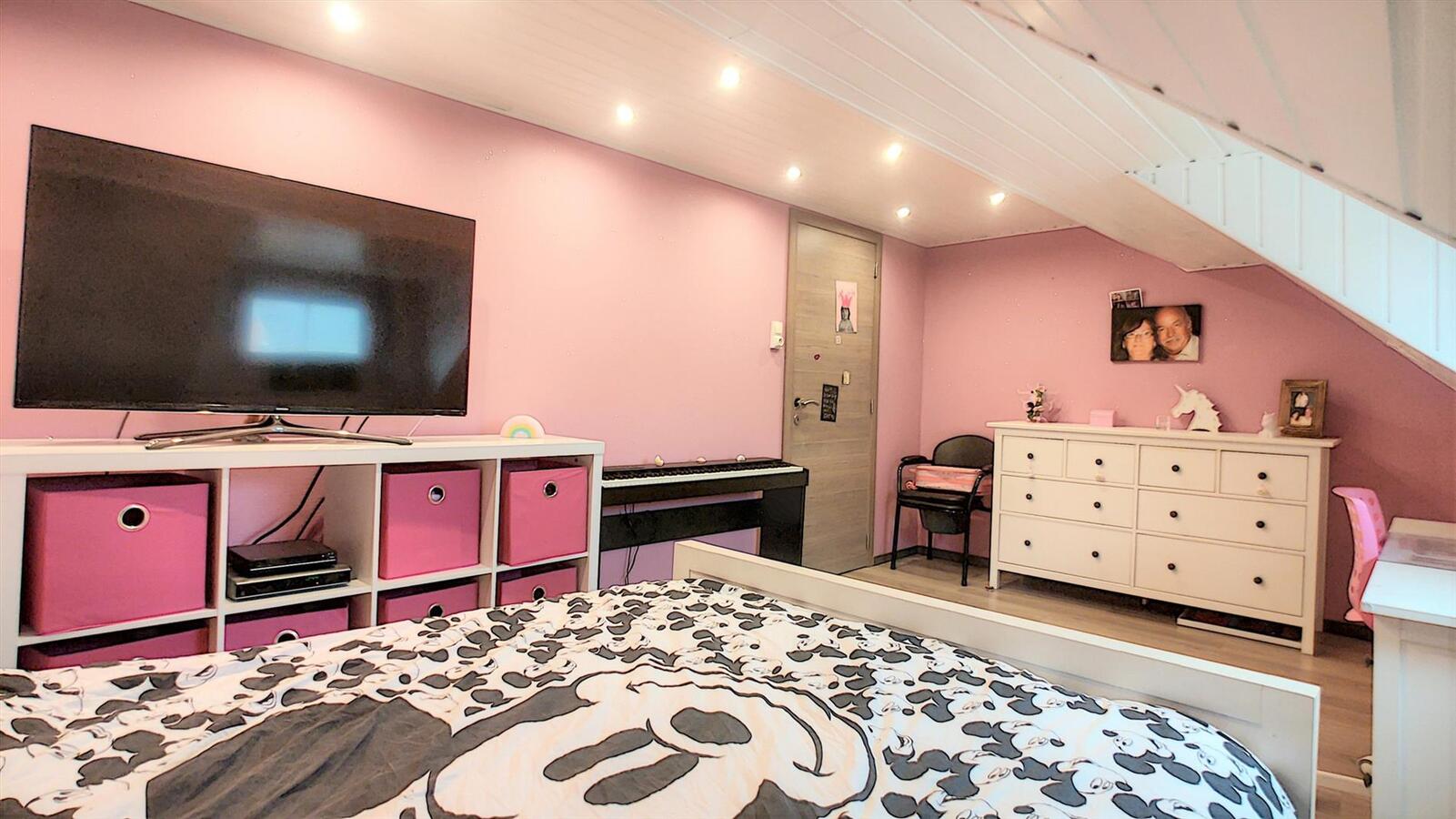 Grote gezinswoning met twee garages - Zeebrugge 