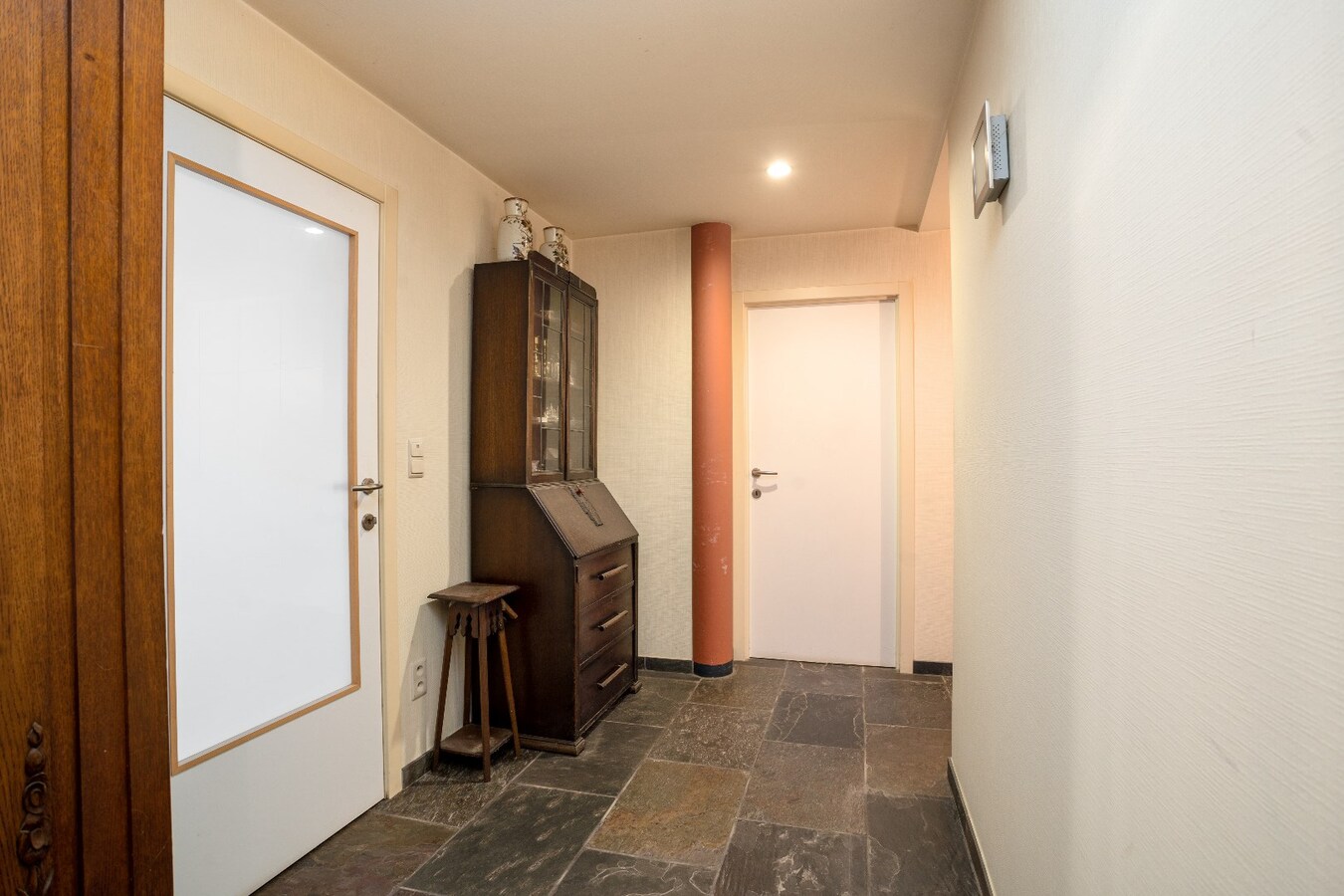 Polyvalente, ruime (handels)woning op zongericht perceel van 1243m² 