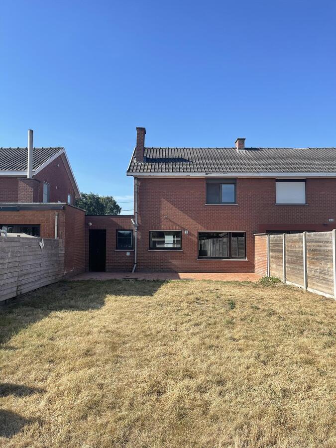 Statige woning met inpandige garage 