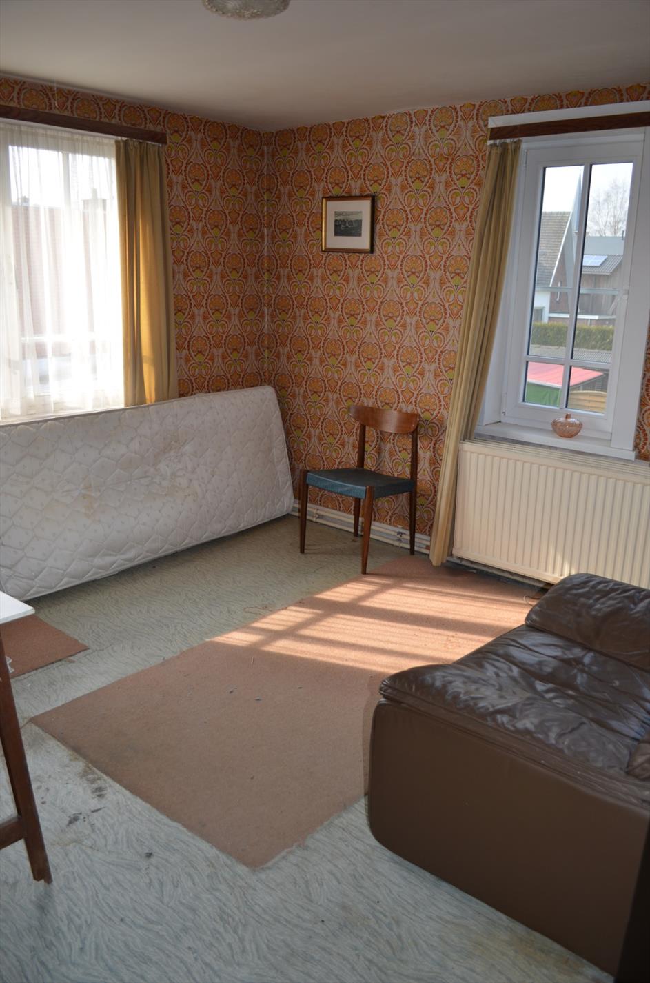 Te renoveren woning te Waarschoot 