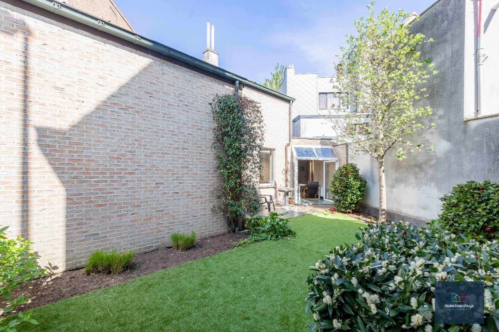 VERHUURD Co-housing : Ruime woning met tuin en dubbele garage in Gent 