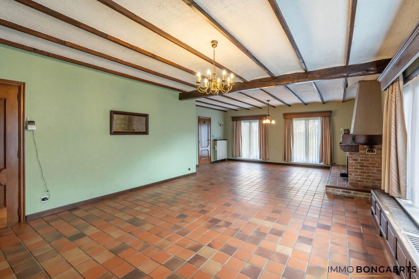 Ruime woning met tuin, terras en drie slaapkamers 