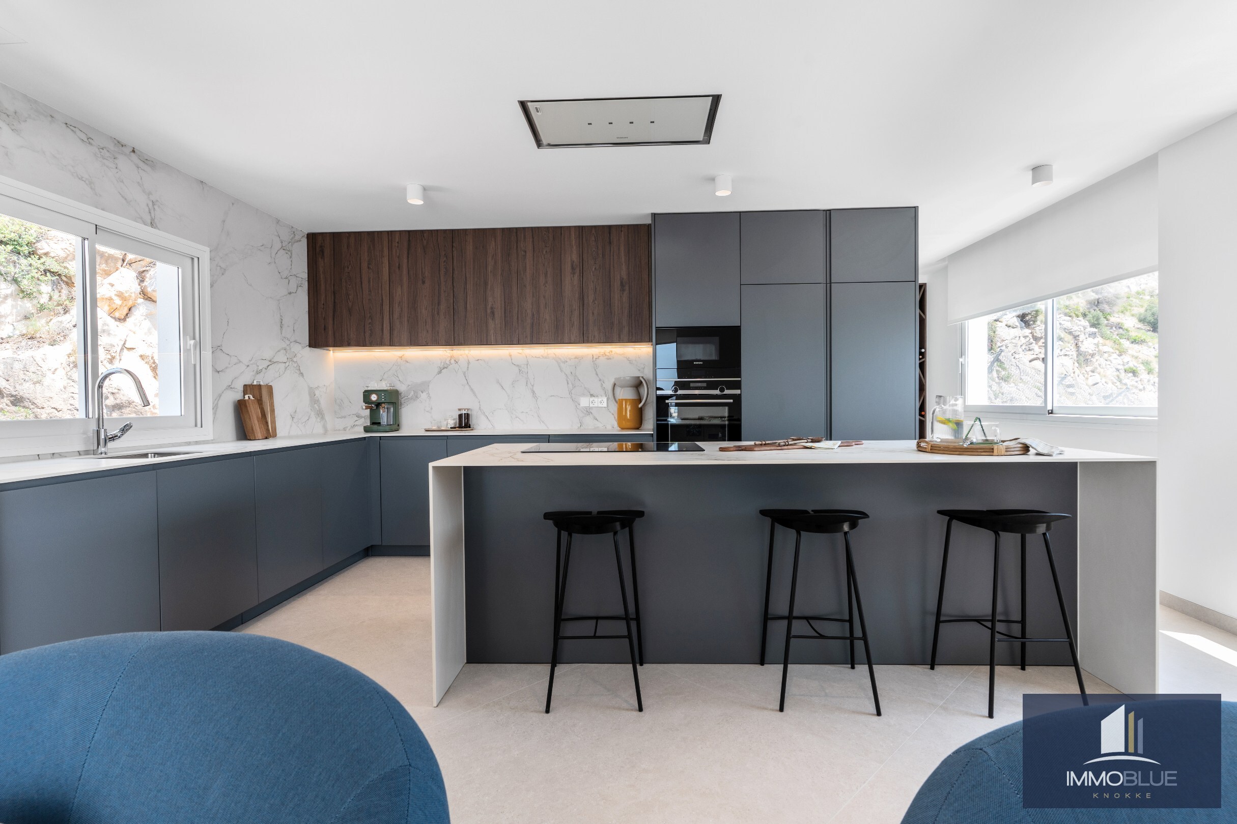 Designvilla met zicht op zee. 