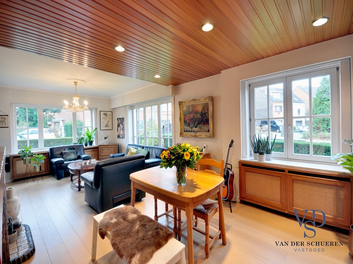 Karaktervolle woning - uitstekend gelegen ! 