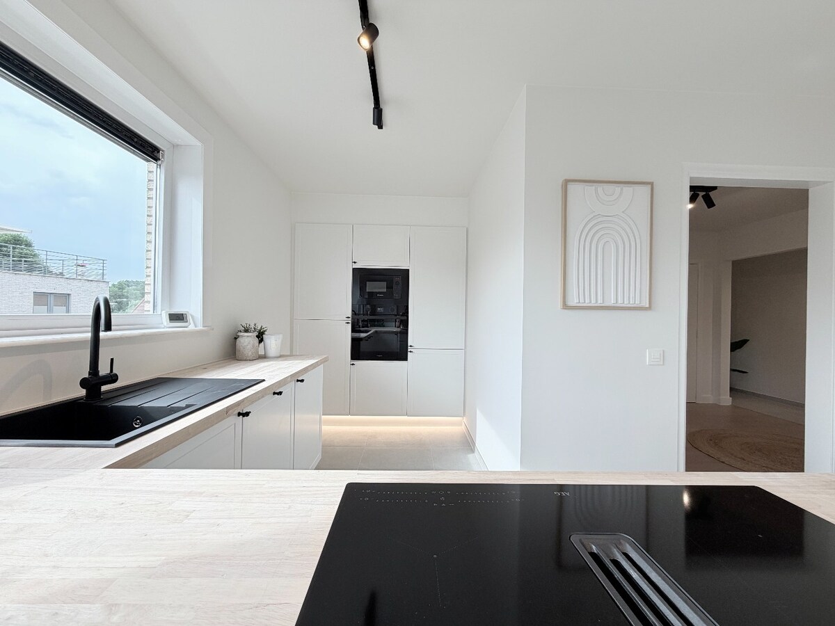 Fantastisch superruim leefappartement in hartje van Gullegem ! *** NONO INSPIRED *** 