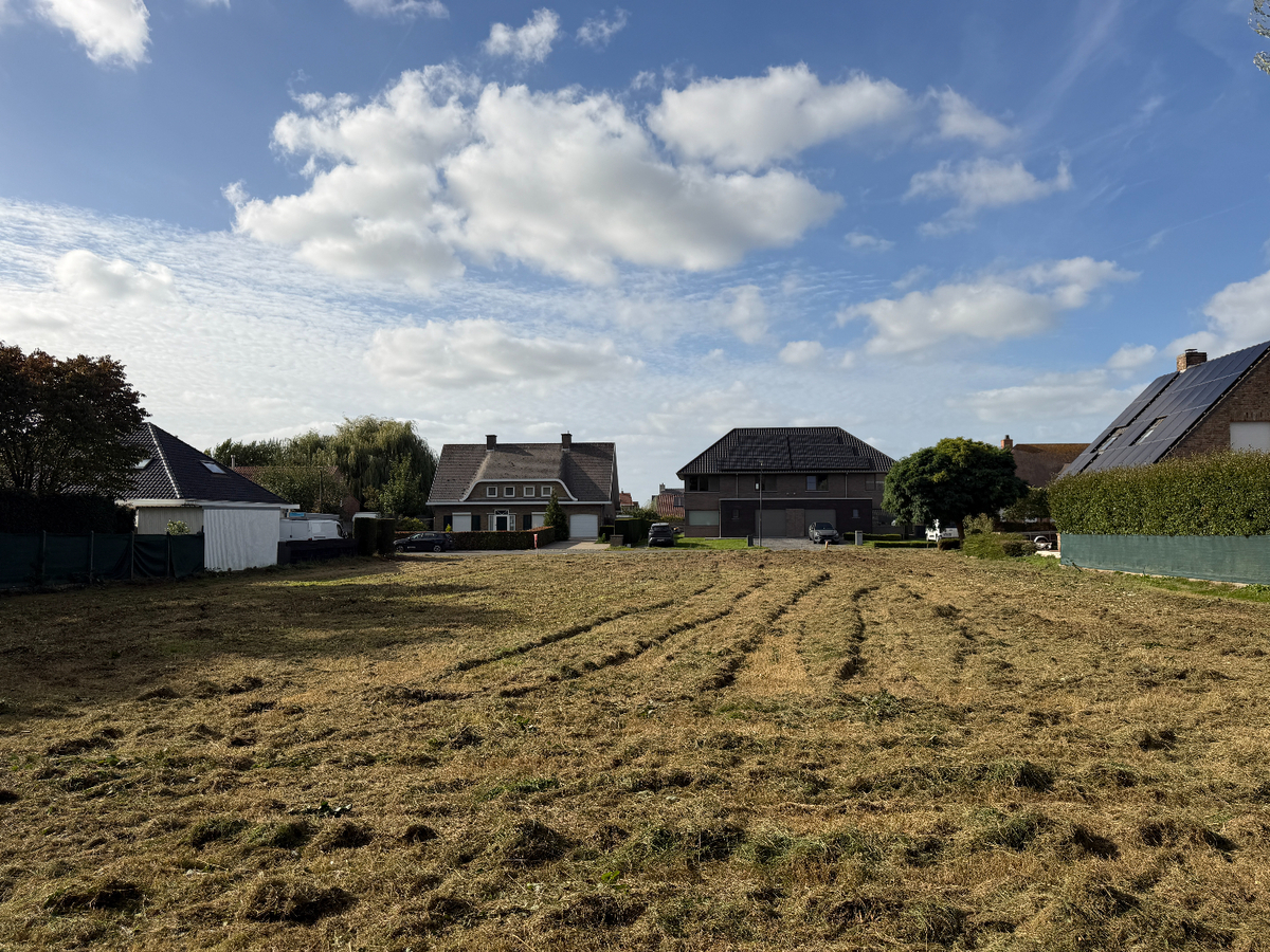 Perceel bouwgrond van 886,5 m² 