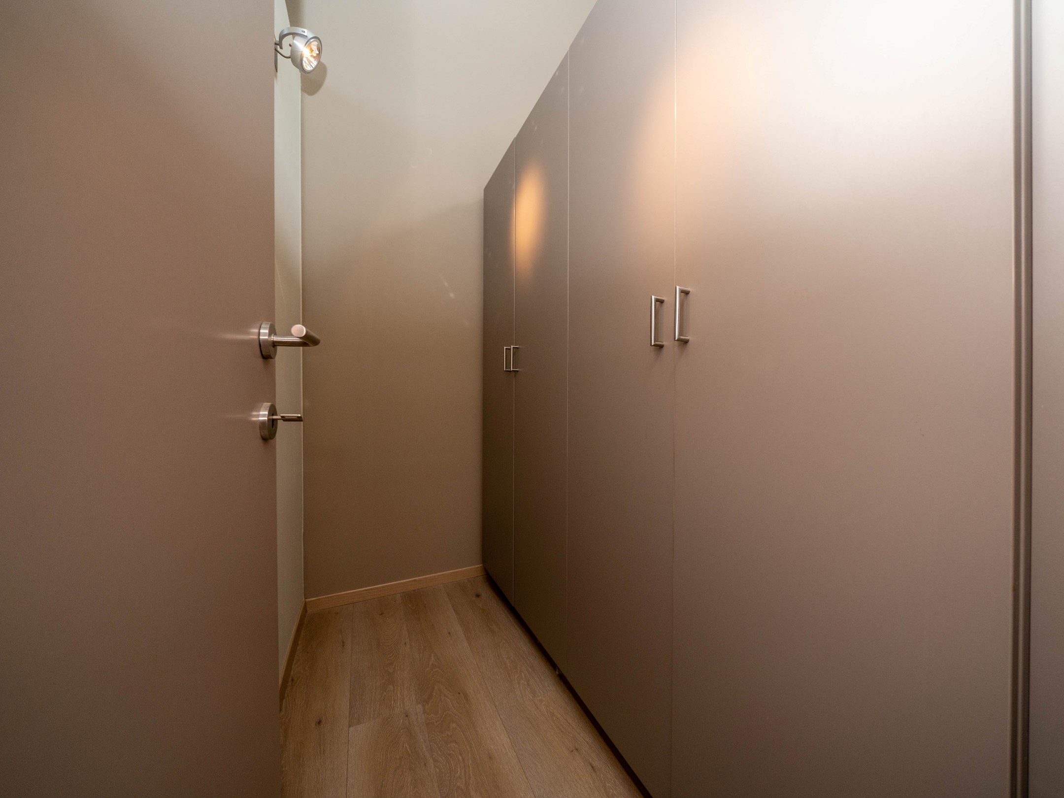 Prachtige 4-gevel met grote tuin in Itterbeek 