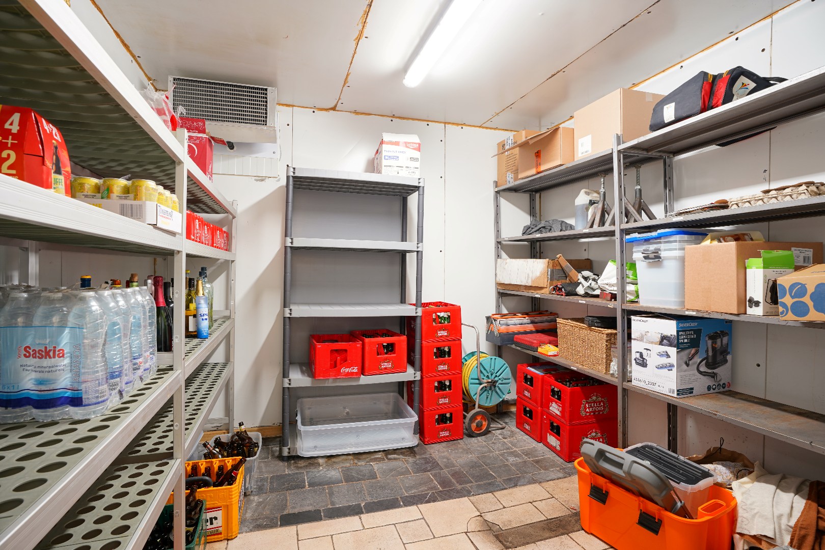 Handelswoning op topligging te Aartrijke 