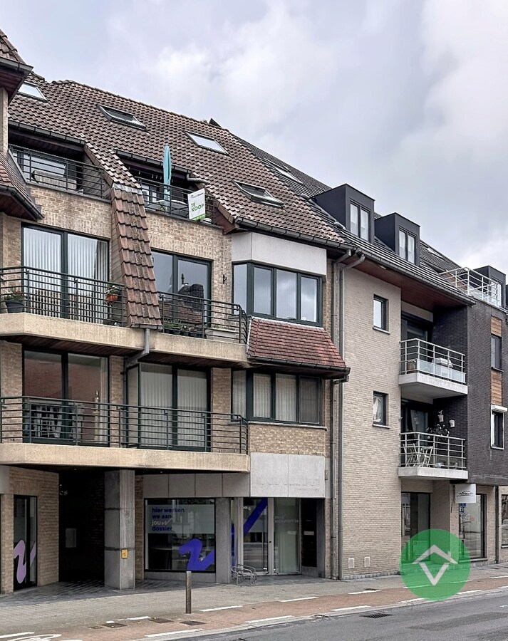 Instapklaar appartement met 4 slaapkamers en 2 badkamers in centrum Gistel 