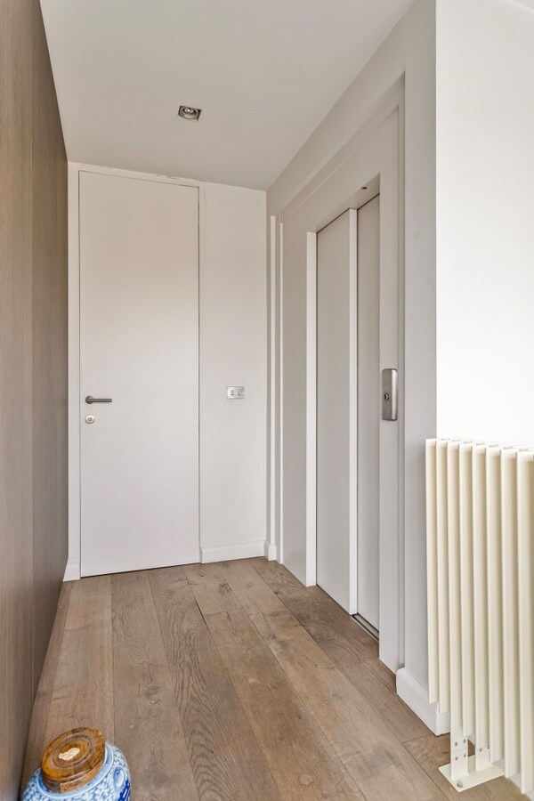 Prachtige penthouse met dakterras - te huur 