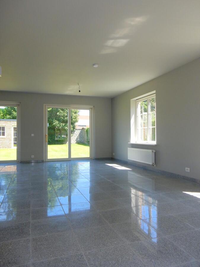 Nieuwbouwwoning op een ideale ligging 