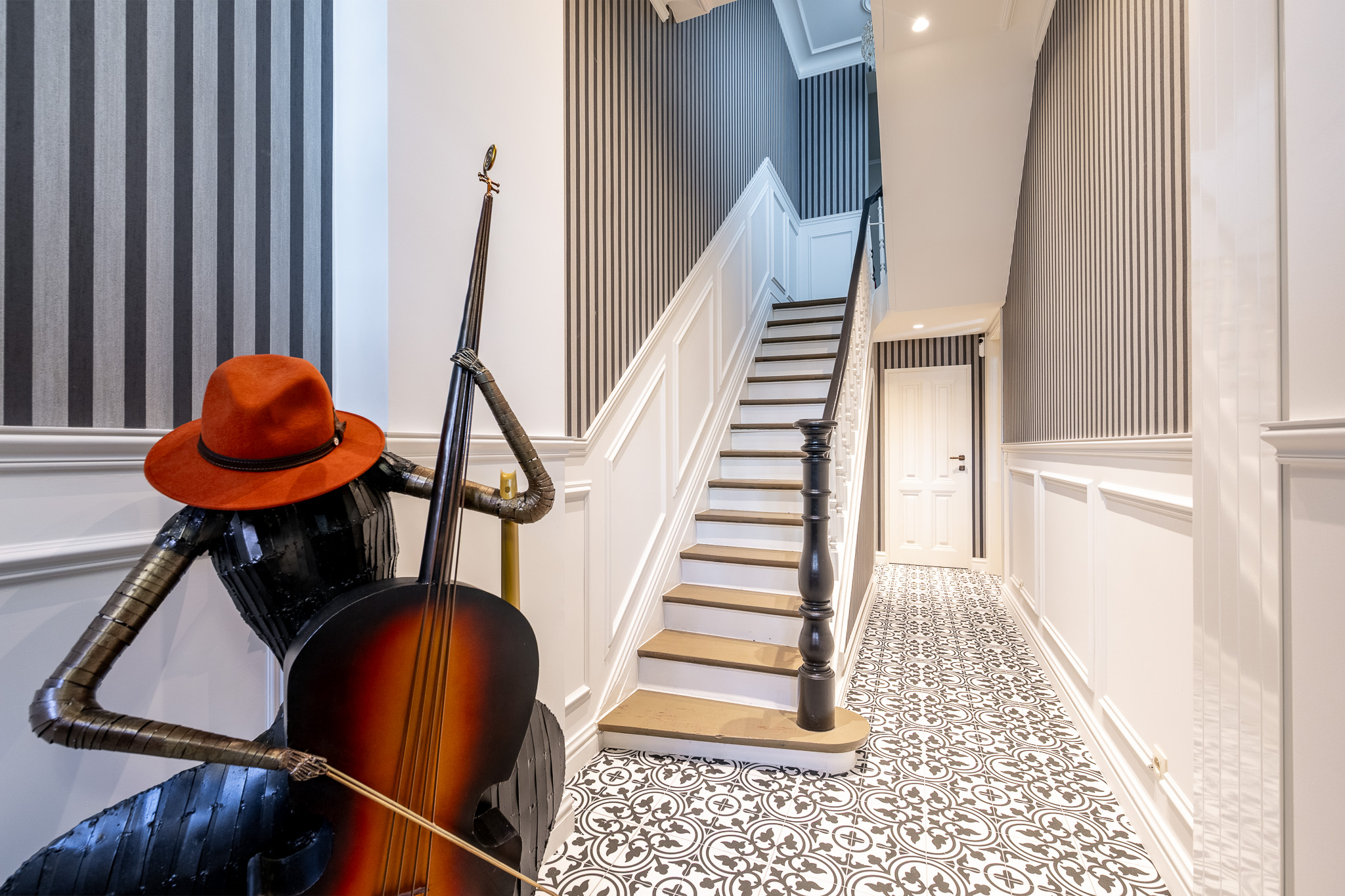 Charmante en karaktervolle herenwoning, met veel smaak gerenoveerd in het centrum van Knokke 