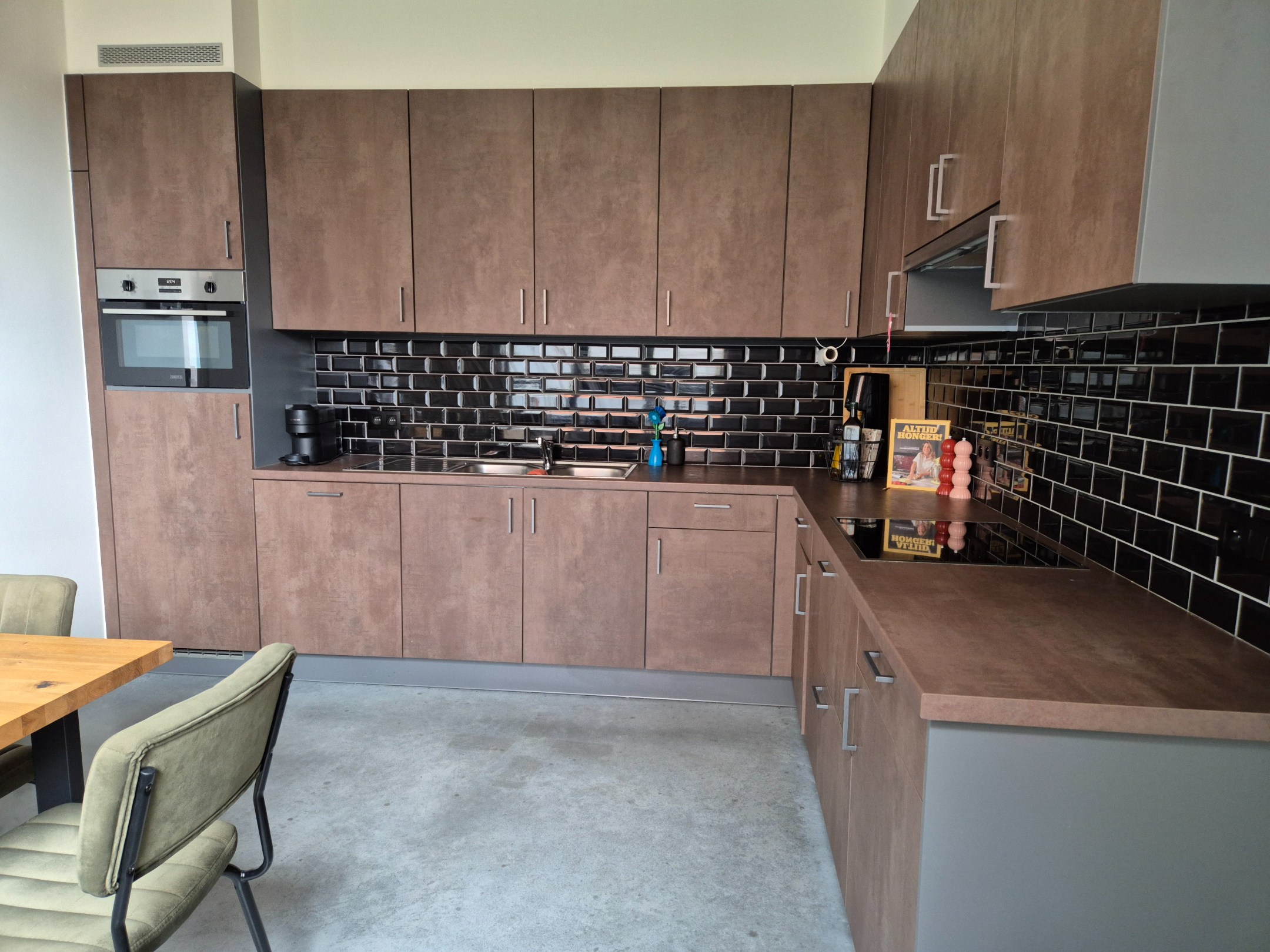 Appartement (loft stijl) in het centrum met 2 slaapkamers en terras 