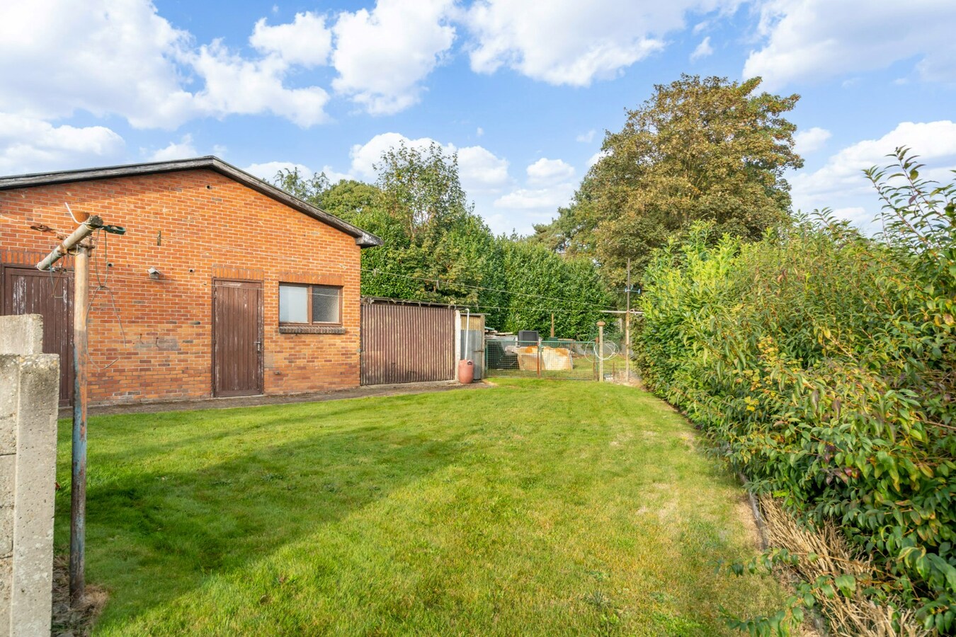 Te renoveren woning op ideale locatie 