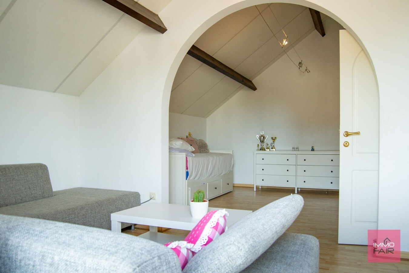 Royale, instapklare gezinswoning op residentiële locatie 