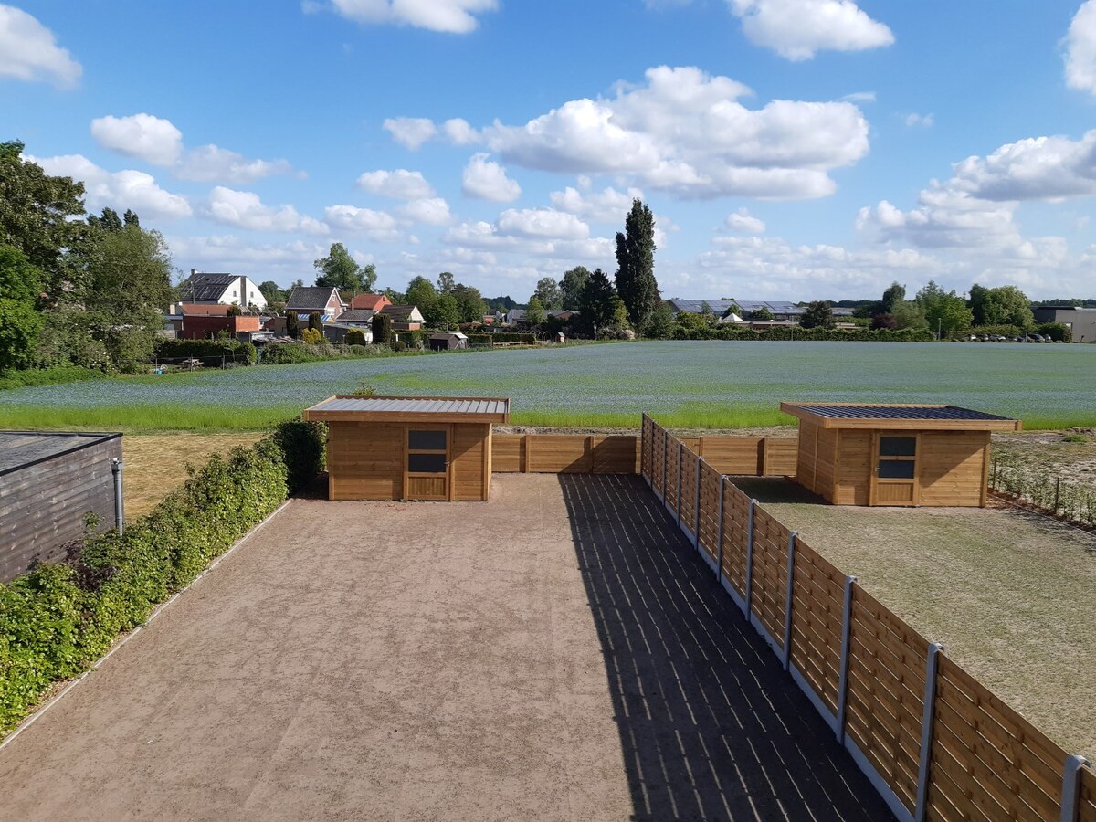 Half Open - nieuwbouwwoning. 