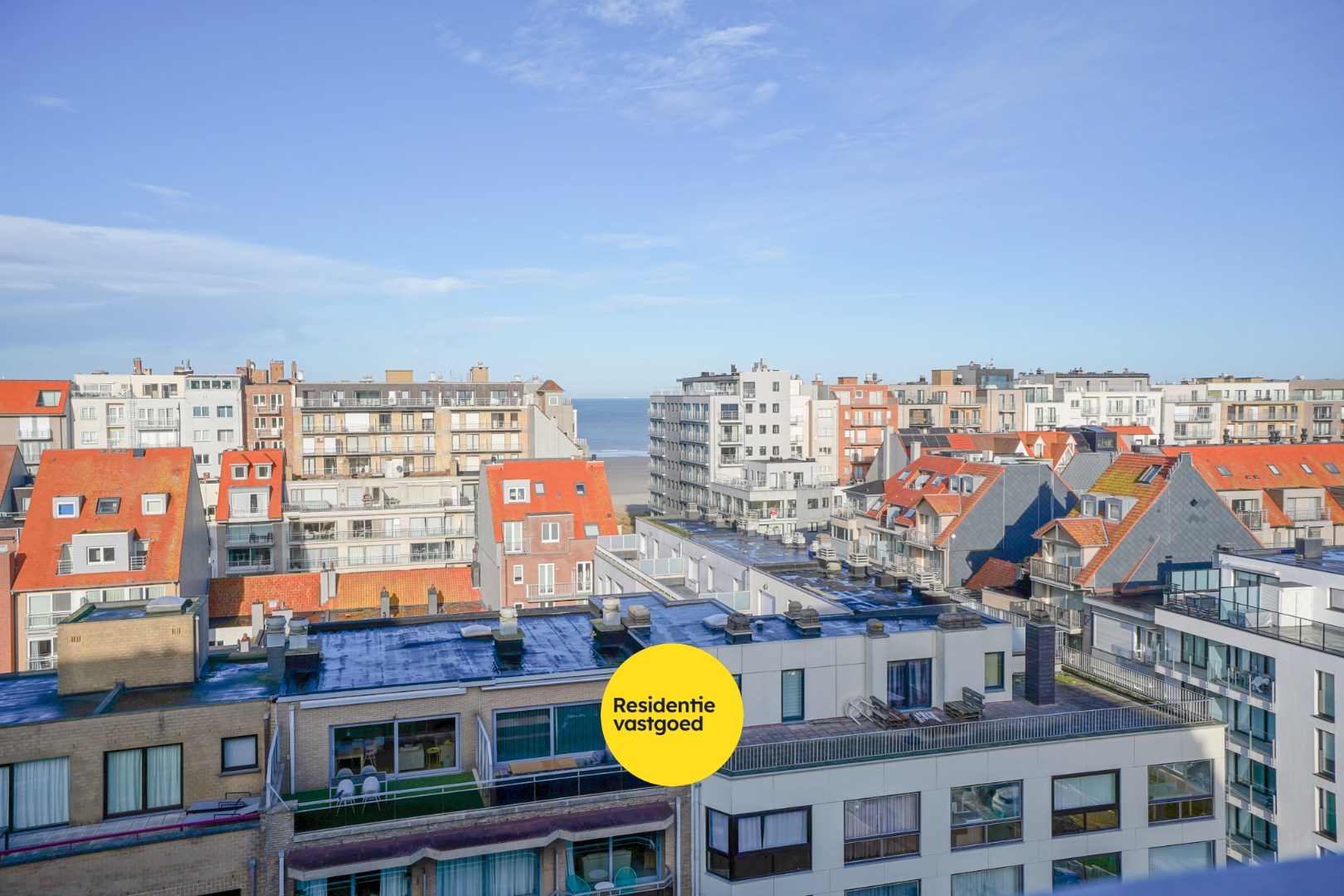 Instapklaar appartement met zeezicht in Nieuwpoort-Bad 