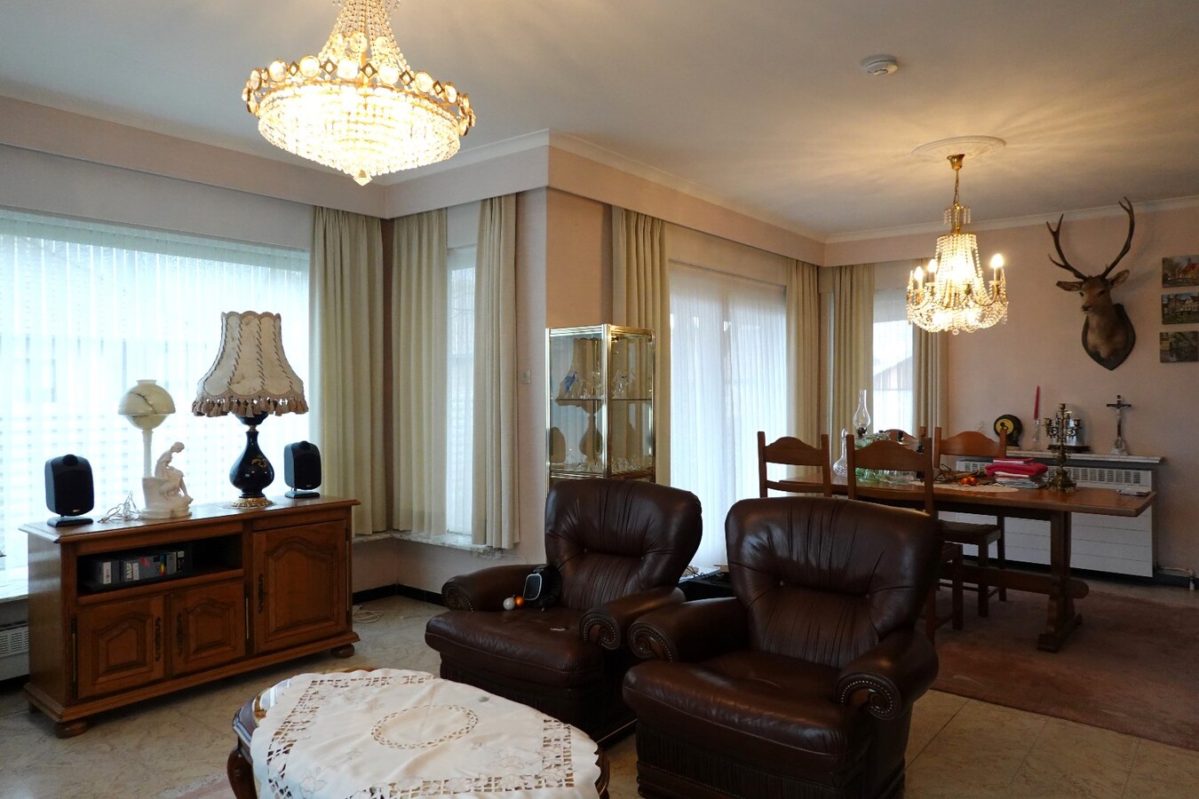 Unieke laagbouwvilla met dubbele garage te Ichtegem 