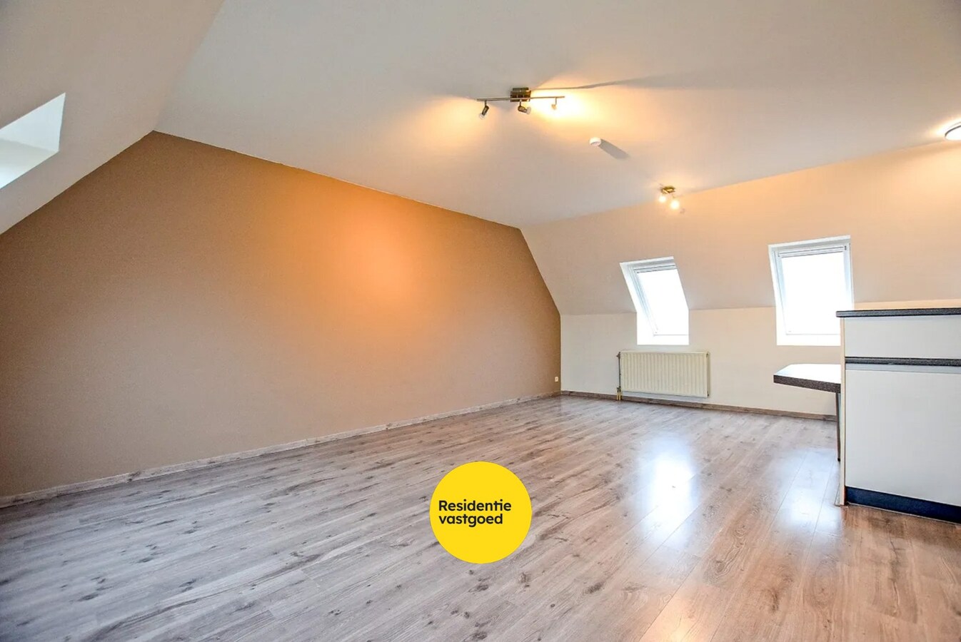 Te koop dak appartement - Veurne