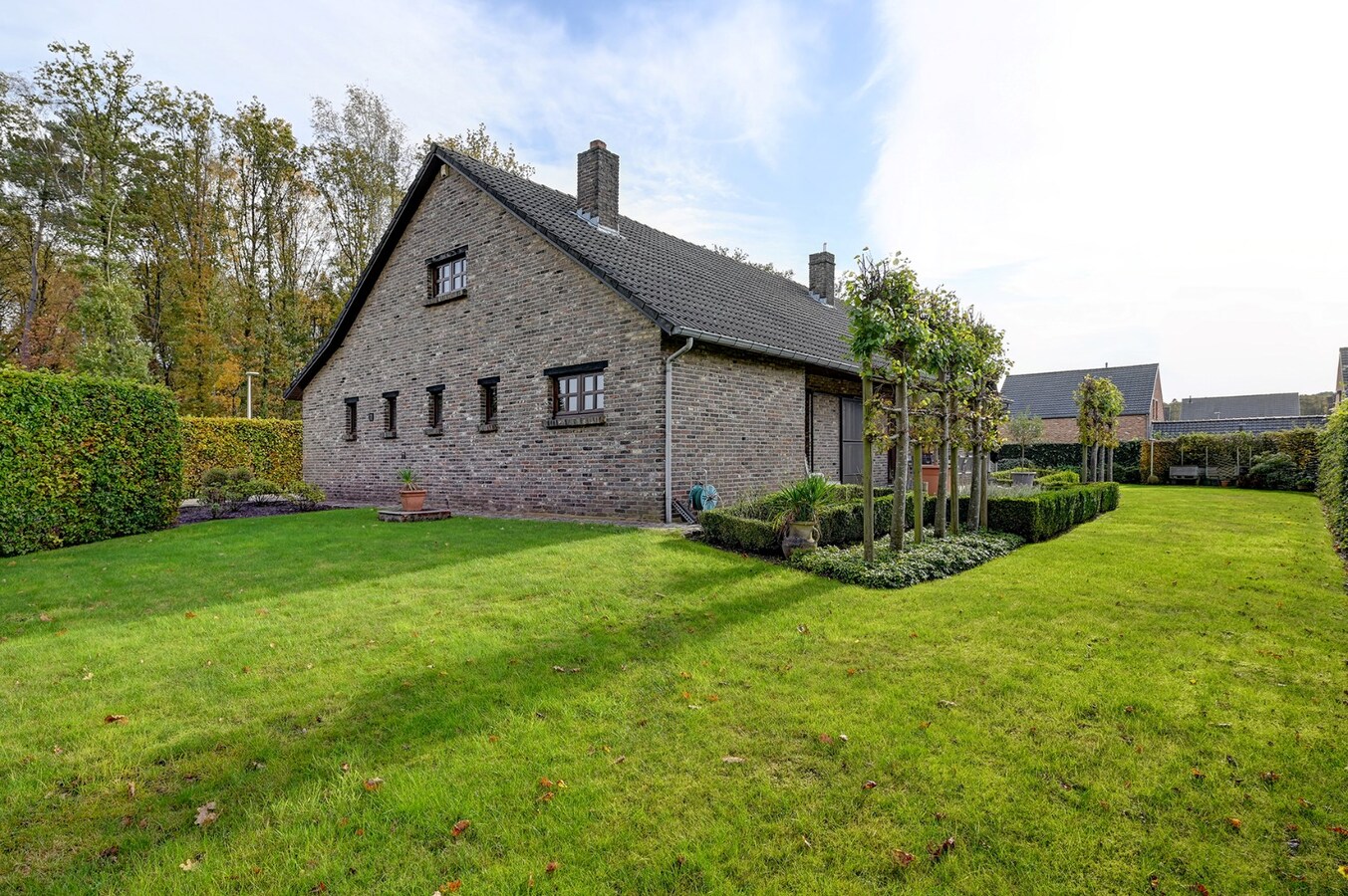 Charmante villa gelegen op een perceel van 10 are 