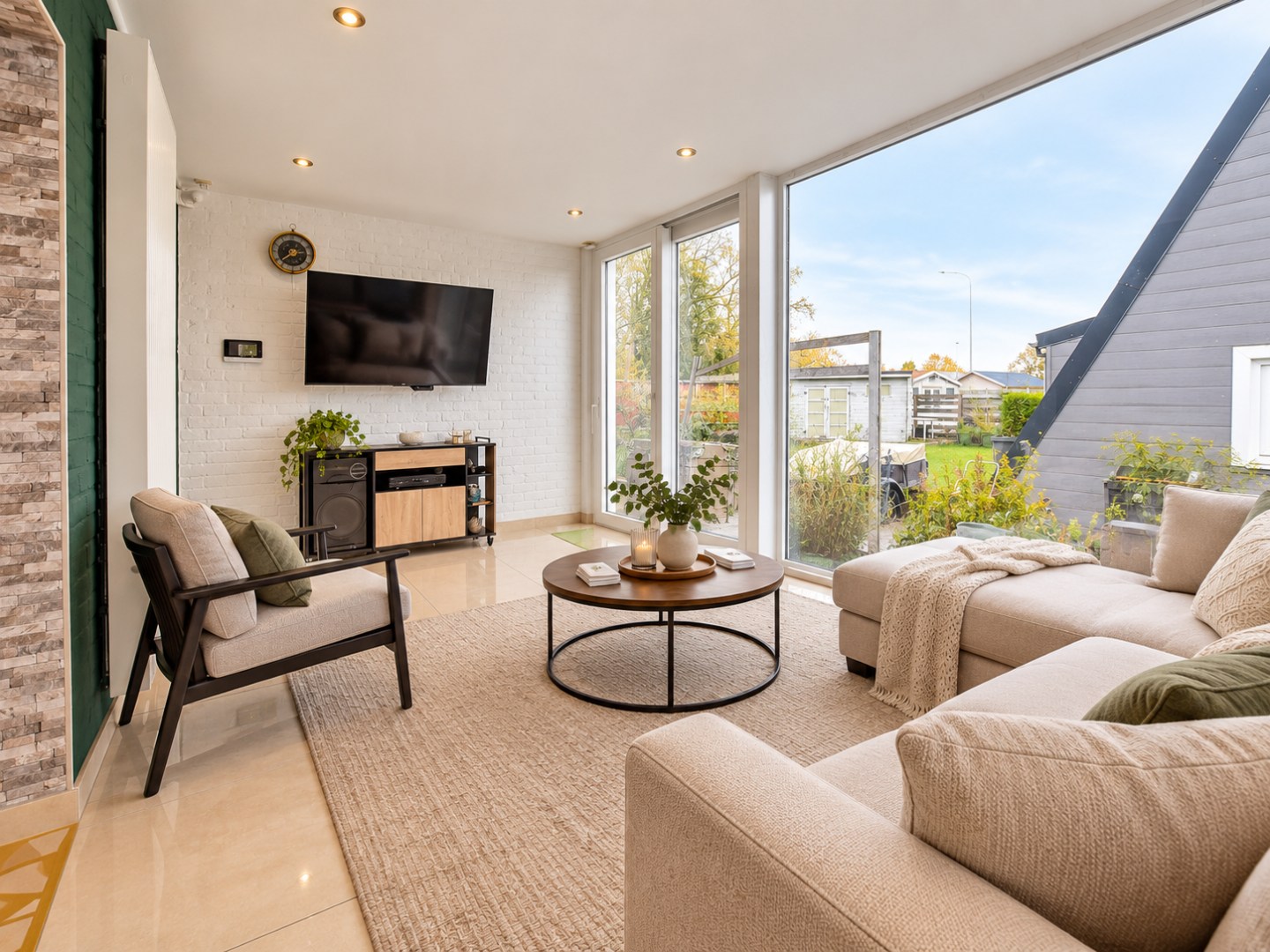 Instapklare open bebouwing gelegen op 330m² te Oostduinkerke. 