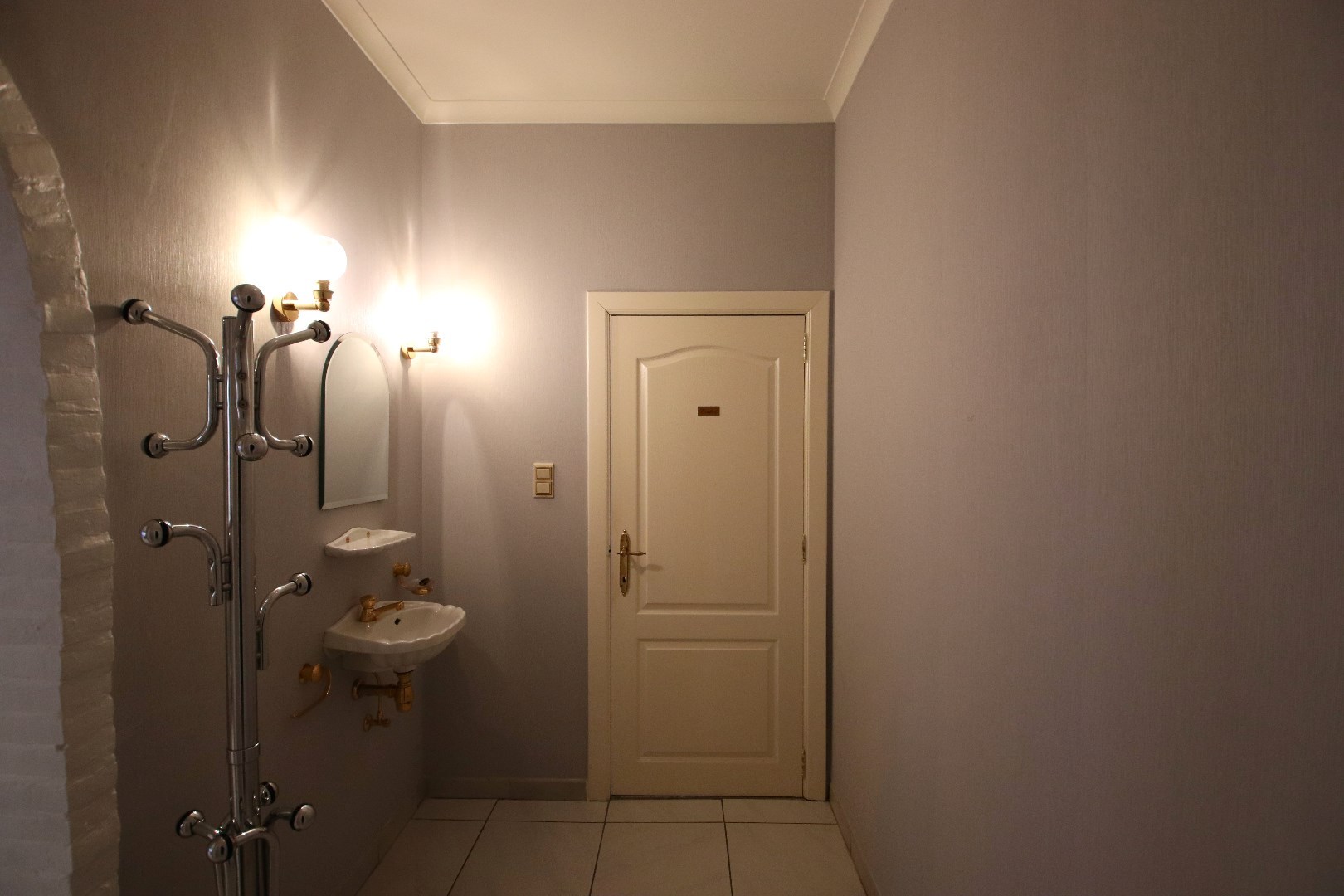 Goed gelegen handelsruimte te huur in Beringen! 