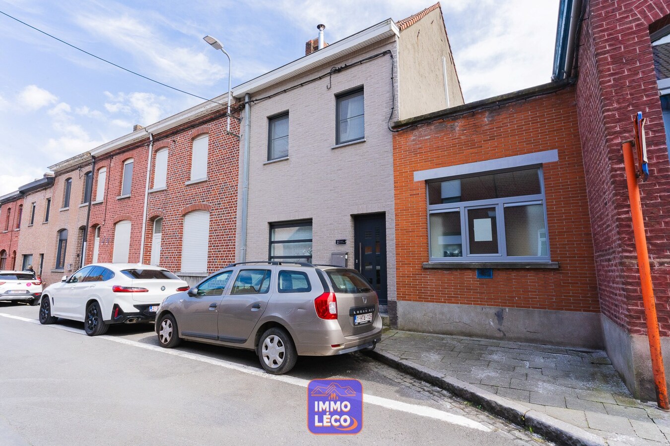 Maison moderne entièrement rénovée avec jardin, dans le village de Luingne ! 