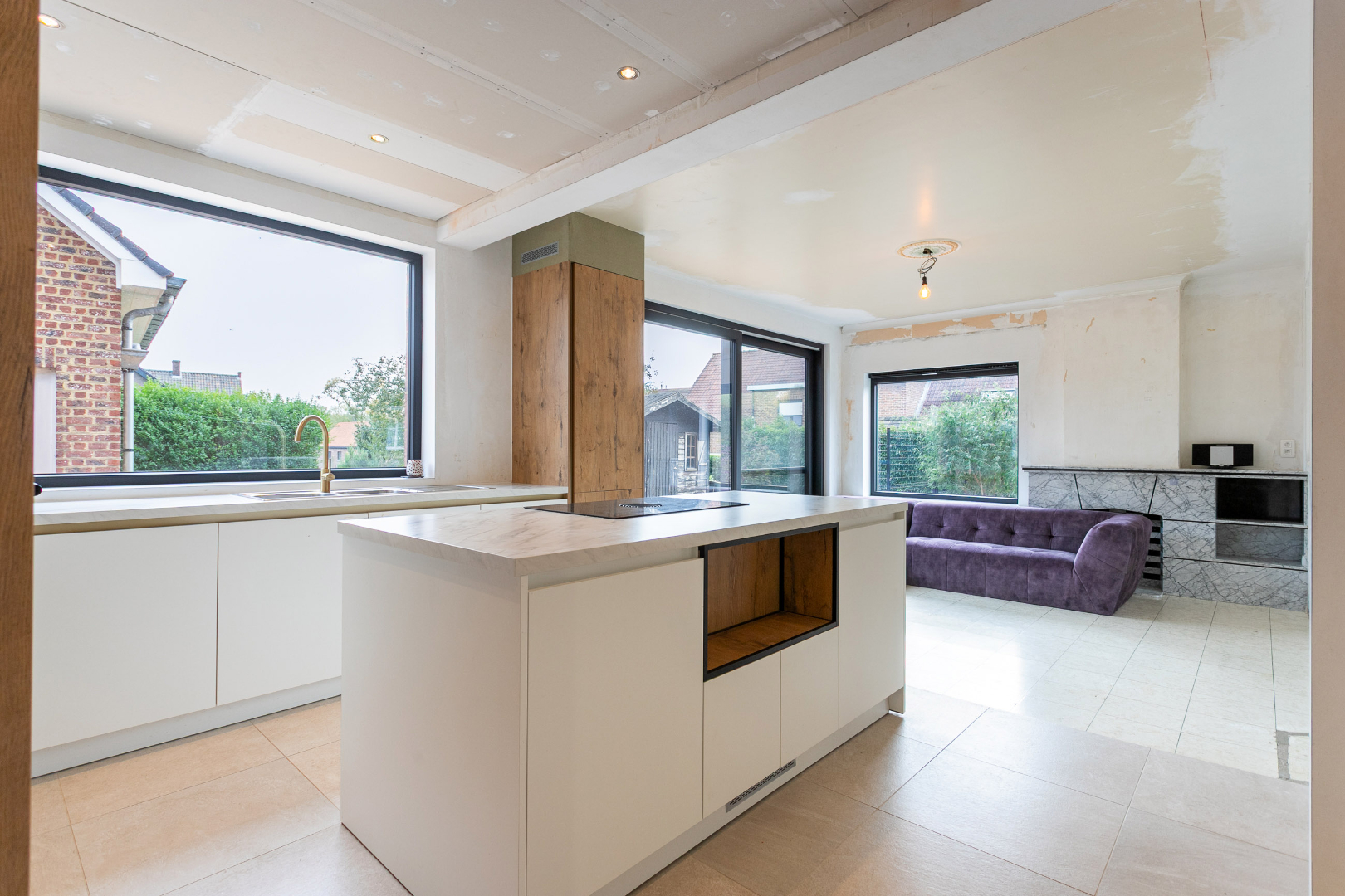 Ruime woning te Pajottegem met 4 slpks, garage en tuin op +-10a! 