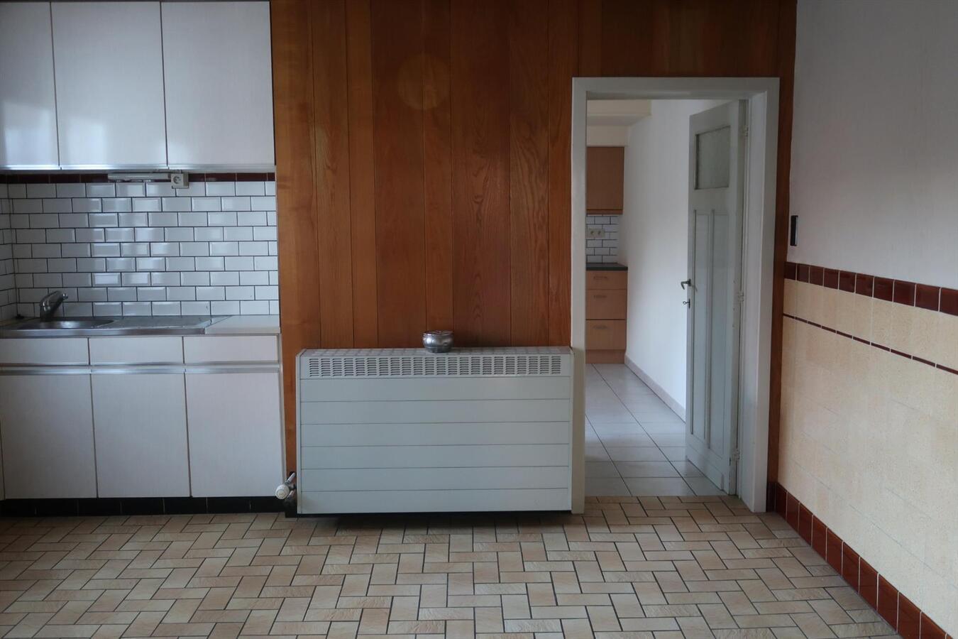 Uiterst ruime gezinswoning met onderhoudsvriendelijke zuidgerichte tuin 